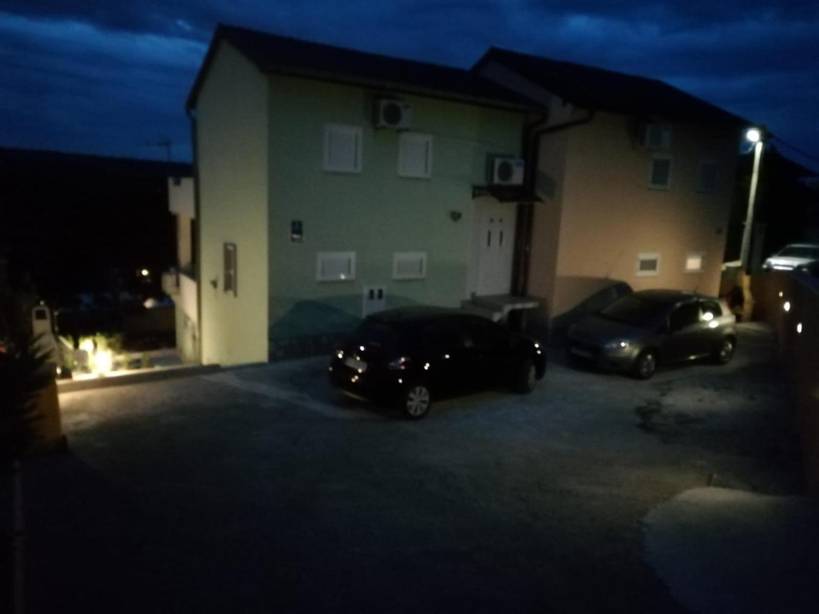 Apartmani Ana - Meka Draga Obrovac Εξωτερικό φωτογραφία