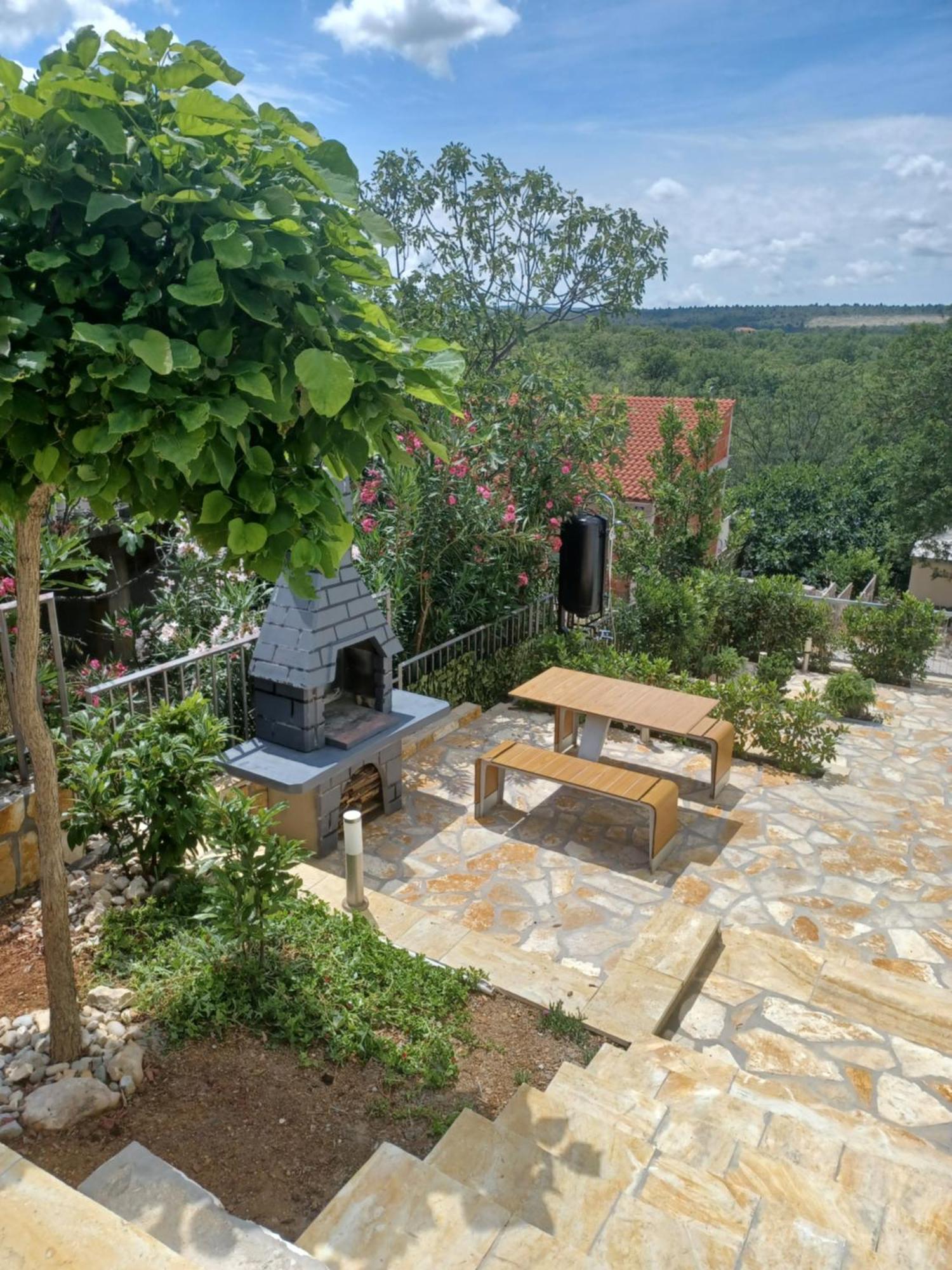 Apartmani Ana - Meka Draga Obrovac Εξωτερικό φωτογραφία